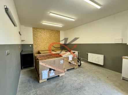 Pronájem - skladovací prostor, 30 m²