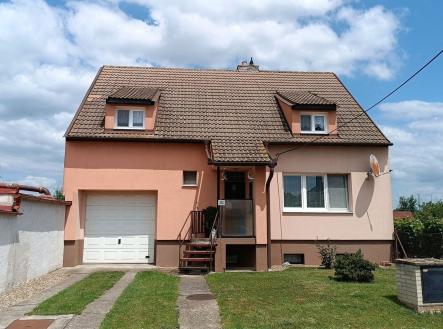 Prodej - dům/vila, 200 m²