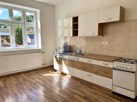 Prodej bytu, 2+1, 99 m² obrázek