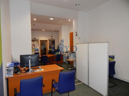 dscn2923.jpg | Pronájem - obchodní prostor, 53 m²