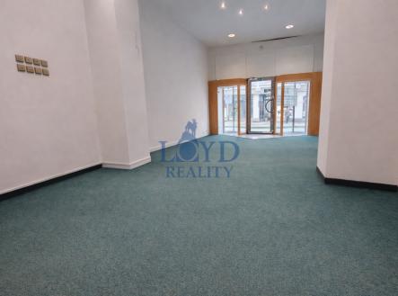 opraveny-koberec3.png | Pronájem - obchodní prostor, 53 m²
