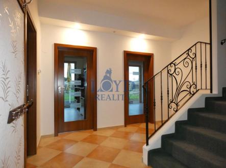 chodba | Prodej - dům/vila, 216 m²