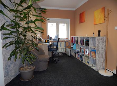 dscn3072.jpg | Pronájem - obchodní prostor, 22 m²