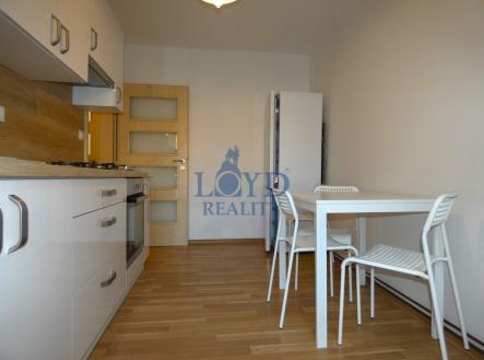 p1050224.jpg | Pronájem bytu, 2+1, 61 m²