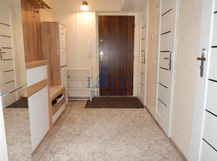 chatgpt-image-17.4.2026-11-18-03.png | Prodej bytu, 3+1, 55 m²