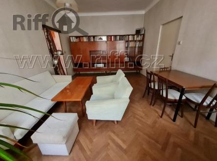 2 obývací pokoj 2.jpg | Pronájem bytu, 2+1, 70 m²