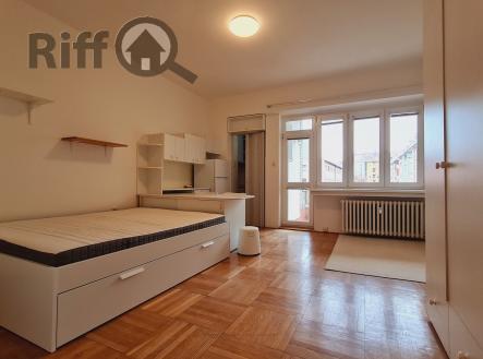 2 pokoj 2 | Pronájem bytu, 1+kk, 29 m²