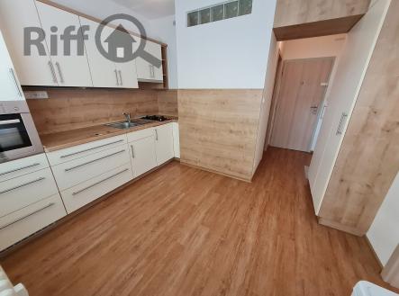 1 kuchyně (1) | Pronájem bytu, 1+1, 33 m²