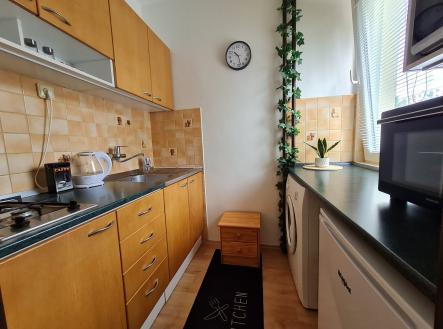 2 kuchyňský kout | Pronájem bytu, 1+kk, 27 m²