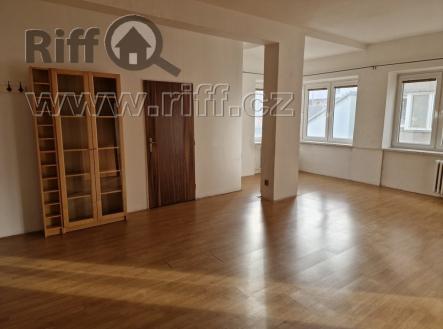 cfdu | Pronájem bytu, 2+1, 61 m²