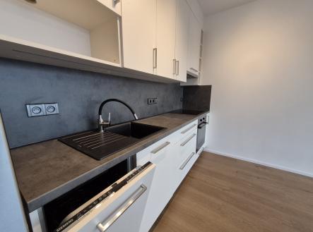 1 - pronájem 2+kk kuchyně | Pronájem - kanceláře, 45 m²