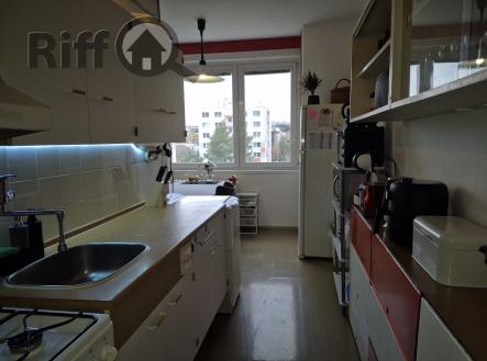 2 kuchyně | Pronájem bytu, 2+1, 62 m²