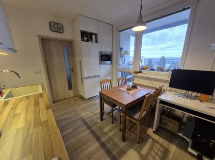 2 kuchyně | Pronájem bytu, 2+1, 65 m²