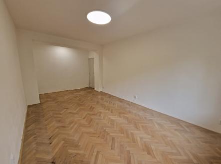 e | Prodej bytu, 2+1, 53 m²