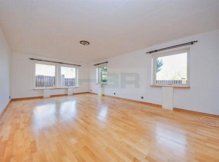 . | Prodej - dům/vila, 198 m²