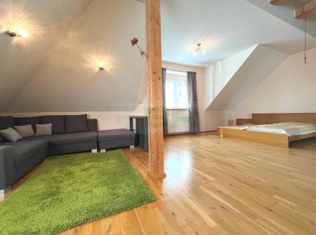 foto: 2 | Pronájem bytu, 1+kk, 60 m²