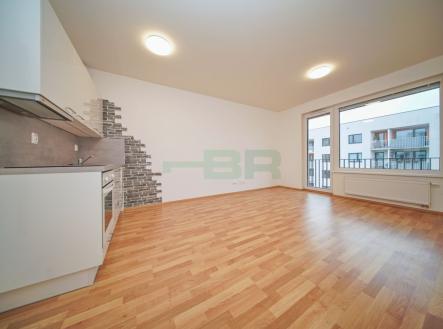 foto: 1 | Pronájem bytu, 1+kk, 37 m²