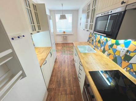Pronájem bytu, 3+1, 75 m² obrázek