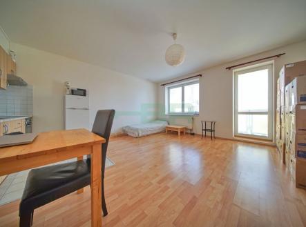 Pronájem bytu, 1+kk, 34 m² obrázek