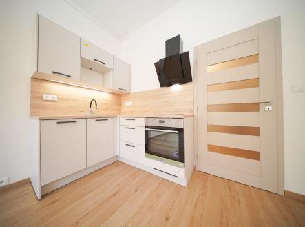 foto: 2 | Pronájem bytu, 1+kk, 30 m²