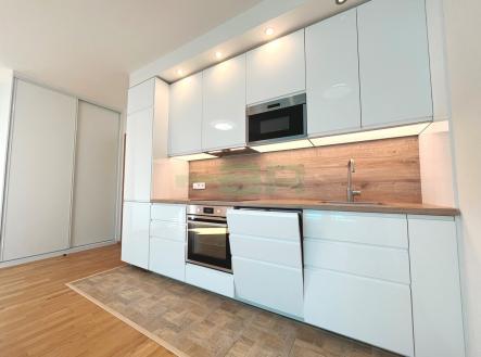 Pronájem bytu, 1+kk, 33 m² obrázek