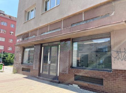 Pronájem - obchodní prostor, 80 m² obrázek