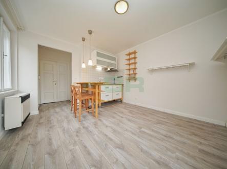 foto: 1 | Pronájem bytu, 1+kk, 19 m²
