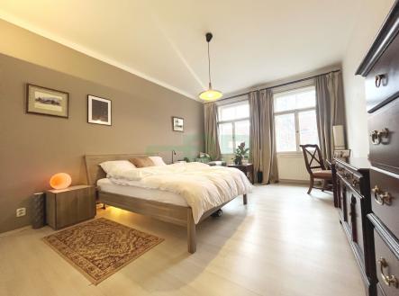 Pronájem bytu, 2+1, 80 m² obrázek