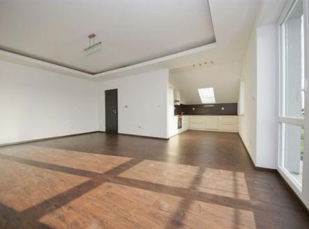 foto: 2 | Pronájem bytu, 3+kk, 79 m²
