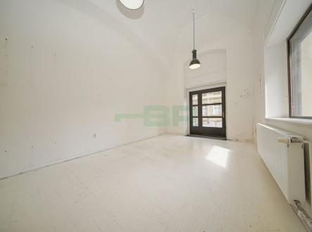 foto: 2 | Pronájem - kanceláře, 73 m²