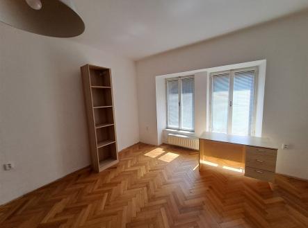 Pokoj | Pronájem bytu, atypický, 95 m²