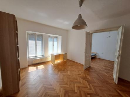 Pokoj | Pronájem bytu, atypický, 95 m²