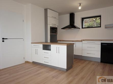 02.JPG | Prodej - dům/vila, 173 m²