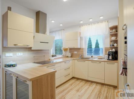 1.jpg | Prodej - dům/vila, 102 m²