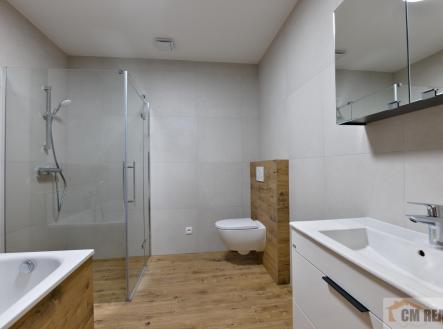 koupelna.jpg | Pronájem bytu, 3+kk, 95 m²