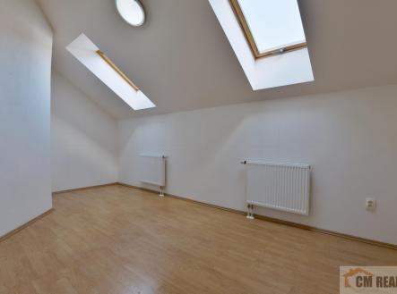 7_pokoj.jpg | Pronájem bytu, 2+kk, 72 m²