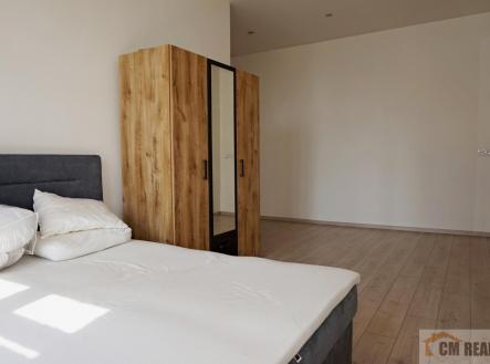02.JPG | Pronájem bytu, 1+1, 43 m²