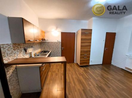 . | Pronájem bytu, 2+1, 65 m²