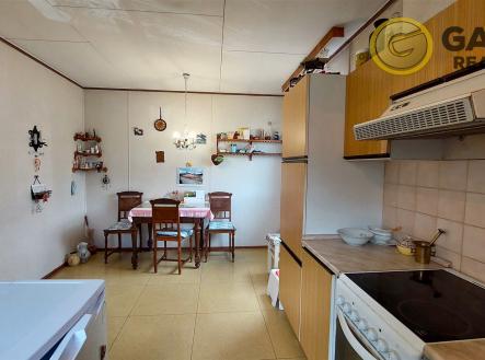 . | Prodej - dům/vila, 250 m²
