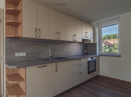 Pronájem bytu, 3+kk, 82 m²