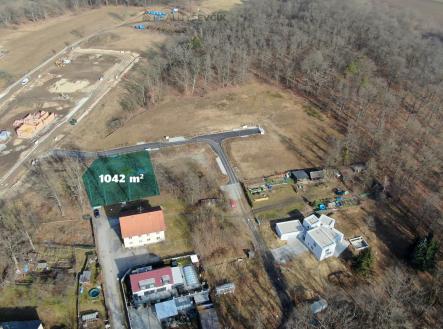 Prodej - pozemek pro bydlení, 1 042 m²