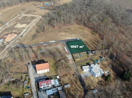 Prodej - pozemek pro bydlení, 1 067 m²