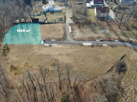Prodej - pozemek pro bydlení, 1 689 m²