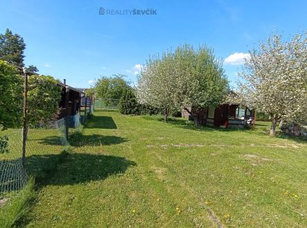 Prodej - pozemek, zahrada, 383 m²