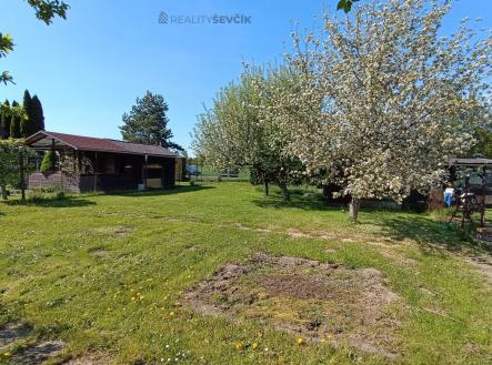 Prodej - pozemek, zahrada, 383 m²