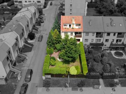 Prodej - dům/vila, 338 m²