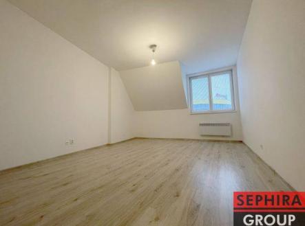 Bez popisku | Pronájem bytu, 1+kk, 31 m²