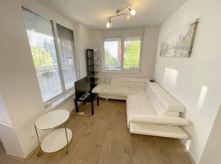 Bez popisku | Prodej bytu, 2+kk, 80 m²