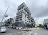 Pronájem - obchodní prostor, 89 m²