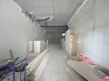 Bez popisku | Pronájem - obchodní prostor, 89 m²